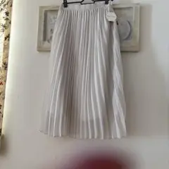 スカート　プリーツ