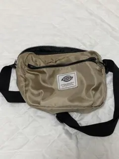 Dickies ショルダーバッグ　ストリート　アウトドア　大容量のサムネイル