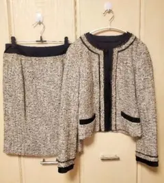 INDIVI ツイード セットアップ ノーカラー　スーツ