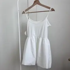 バルーンミニキャミワンピース　レイヤードコーデ