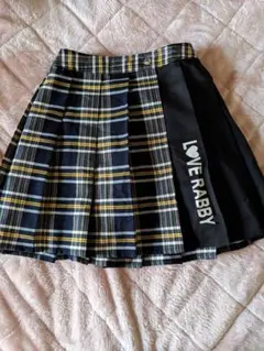 ラブラビスカート
