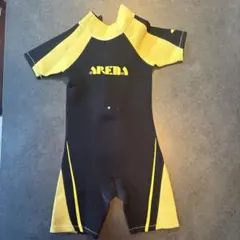 arena ウェットスーツ　2歳