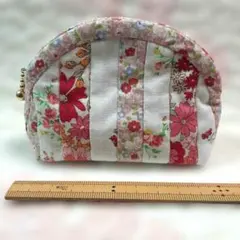 7-25 ハンドメイド　パッチワーク ミニポーチのサムネイル