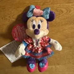 2）ミニー　ぬいぐるみバッジ　ディズニー　パルパルーザ