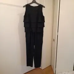 アパートバイローリーズ　フリル　ティアード　ノースリーブ　サロペット　パンツ