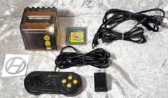 極上品　Hyperkin RETROn Sq 　ゲームボーイ、アドバンス用