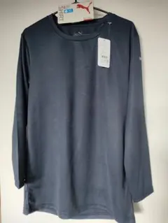 新品　未使用　170cm PUMA 長袖Tシャツ　ネイビー　長袖　定価1408円