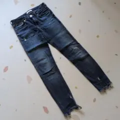 ZARA ダメージスキニーデニム