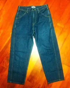 ユニクロU ワイドフイットテーパードジーンズ 68BLUE