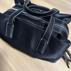 ハンドバック　ブラック