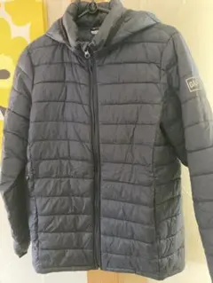 数回使用のみ‼️GAP‼️✳️キャップ　ジャンバー✳️140㎝