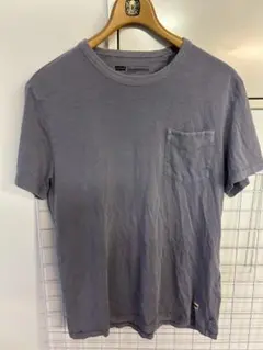 Levi's グレー Tシャツ Mサイズ ポケット付き