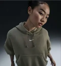 Nike オリーブ フーディ