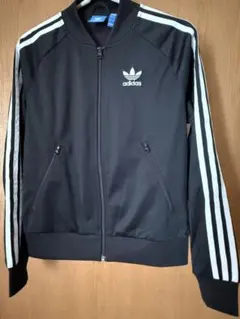 アディダスオリジナルス　ジャージ　ブラック