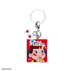 ペコちゃんお菓子のめじるしアクセサリー　ミルキー　未開封　ガチャガチャ