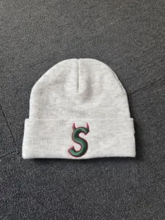 Supreme ストライプ ニット帽 - メルカリ