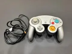 ゲームキューブ　コントローラー