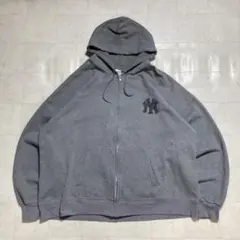 00s Hanes ニューヨーク・ヤンキース ジップパーカー グレー 無地 肉厚のサムネイル