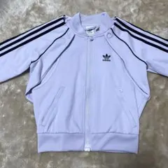 adidas originals ショート丈ジャージ 薄い紫