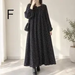 総柄 ロングワンピース ブラック系 ゆったり　大人綺麗め オーバーサイズ【Ｆ】