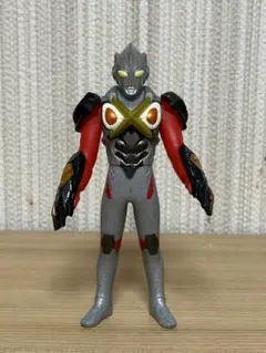 ウルトラヒーローシリーズ ウルトラマンxゼットンアーマー ライブサイン付き 廃盤のサムネイル