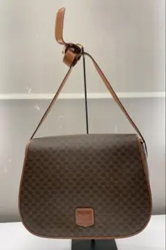 サンローラン ル モノグラム ミディアム PVC レザー ショルダーバッグ