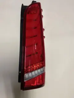 訳ありValenti JEWEL LEDテールランプ ULTRA Σ 左のみ 訳ありValenti JEWEL LEDテールランプ ULTRA Σ 左のみ - メルカリ