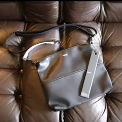 Item thumbnail for item 9726c4d6-52eb-4acf-ba51-6bfe4343b4b3