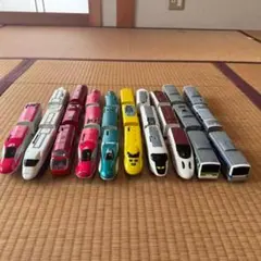 プラレール 新幹線　特急　通勤電車 大量まとめ売り はやぶさ・こまち等 動作良好
