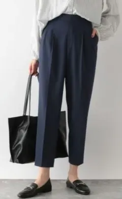 GLOBAL WORK ほぼ未使用美品 ウツクシルエットデーパードパンツ