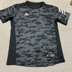 adidasアディダス☆ロゴ入り総柄半袖カットソー160cm☆黒系