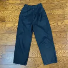 無印良品　ブラック　チノパン
