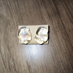 クリア波状ピアスとシルバースタッドピアスセット