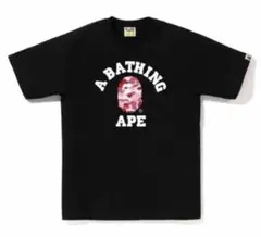 A BATHING APE カレッジロゴ Tシャツ ブラックのサムネイル