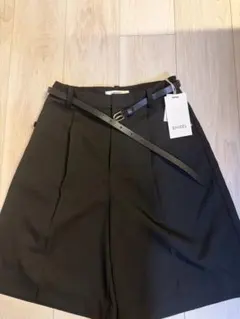 SNIDEL ショートパンツ ブラック ベルト付きのサムネイル