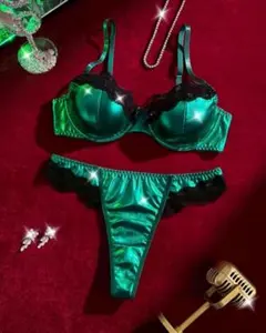 3373 超ブラジリアンビキニ　サテングリーン　S クリーニング済