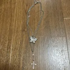 h.naoto 蝶と十字架のクリスタルネックレス