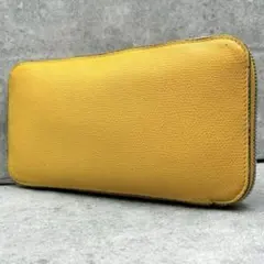 極美品 Valextra ラウンドファスナー 長財布 12カード イエロー 牛革のサムネイル