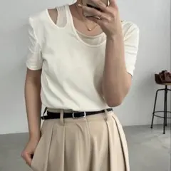 レイヤードアシメネックTシャツのサムネイル