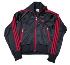 adidas パーカー