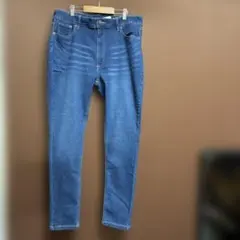 Item thumbnail for item 8423e7b6-573e-44b9-b536-0637a833071e