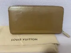 ヴィトン　ジッピーウォレット　ヴェルニ