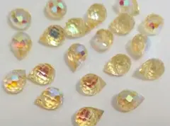 ジュエリービーズ　ストロベリービーズ　サンキャッチャー　ティアドロップ　20個