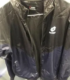 Lotto フード付きジャケット 中綿　黒と紺