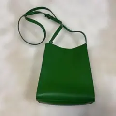 ALTROSE No.9緑色 ショルダーバッグ 仕切り付き