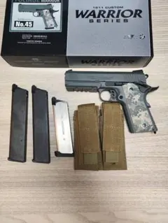 ハ4221【中古品】TOKYOマルイ　ガス　ブローバック　フォリッジウォーリア 東京マルイ] フォリッジウォーリア ガスブローバック (中古