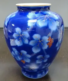 有田焼　深川製磁　金彩　瑠璃　葡萄　花瓶 有田焼 深川製磁 金彩 瑠璃 葡萄 花瓶 Amazon.co.jp: 花瓶