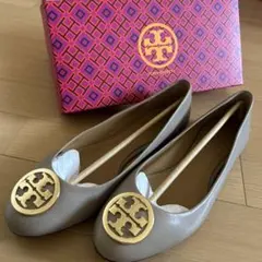 TORY BURCH パンプスのサムネイル