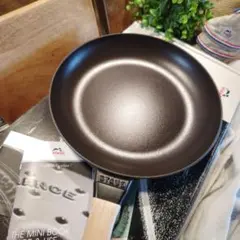 2026年最新】ストウブ staub フライパンの人気アイテム - メルカリ