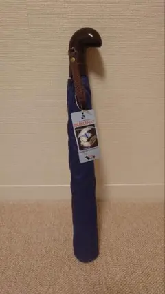 青い折りたたみ傘 カーブハンドル付き
